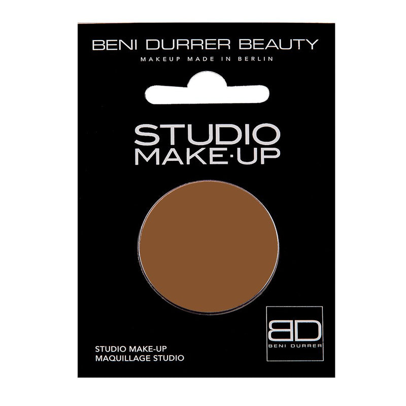 REFILL Studio Make-up Nr 18 Make-up Beni Durrer 