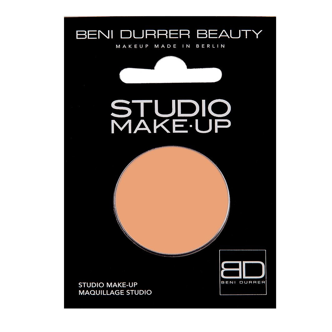 REFILL Studio Make-up Nr 07 Make-up Beni Durrer 